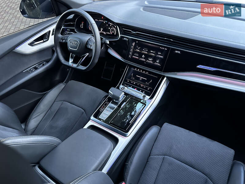 Позашляховик / Кросовер Audi Q8 2023 в Одесі