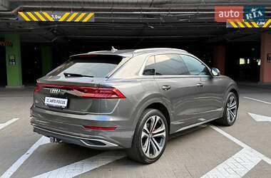 Внедорожник / Кроссовер Audi Q8 2019 в 