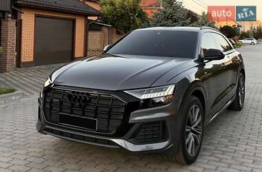 Внедорожник / Кроссовер Audi Q8 2019 в Киеве