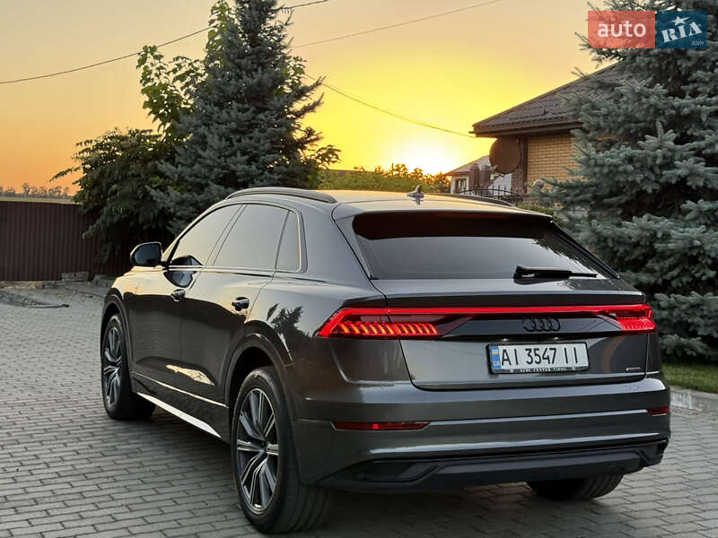 Позашляховик / Кросовер Audi Q8 2019 в Києві