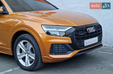 Внедорожник / Кроссовер Audi Q8 2019 в 