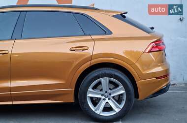 Внедорожник / Кроссовер Audi Q8 2019 в 