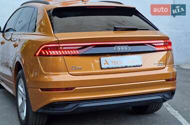 Внедорожник / Кроссовер Audi Q8 2019 в 