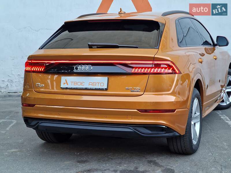 Внедорожник / Кроссовер Audi Q8 2019 в Одессе