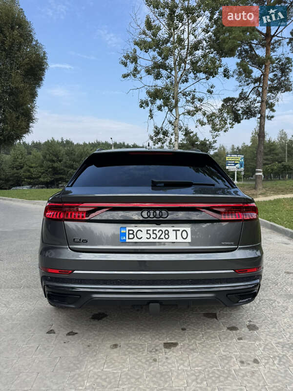Внедорожник / Кроссовер Audi Q8 2020 в Львове