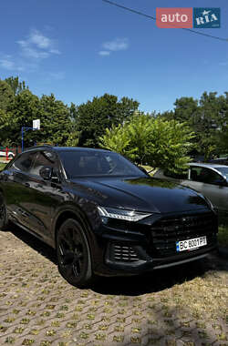Внедорожник / Кроссовер Audi Q8 2018 в 