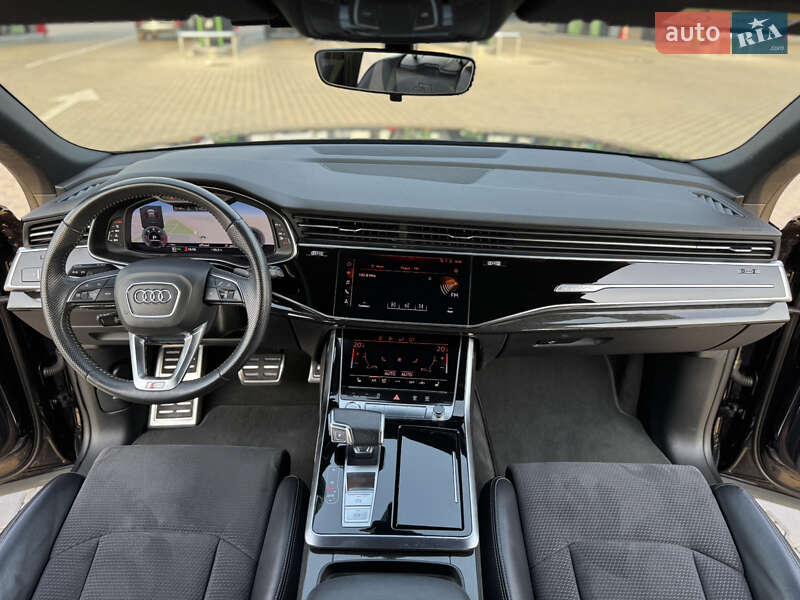 Внедорожник / Кроссовер Audi Q8 2020 в Киеве