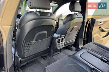 Внедорожник / Кроссовер Audi Q8 2020 в 