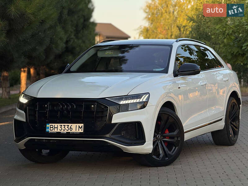 Внедорожник / Кроссовер Audi Q8 2018 в Одессе