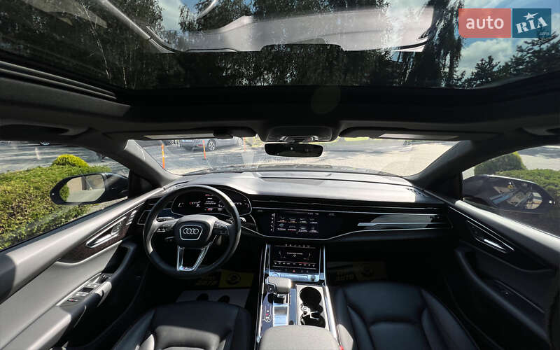 Внедорожник / Кроссовер Audi Q8 2020 в Львове
