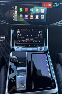 Внедорожник / Кроссовер Audi Q8 2019 в 