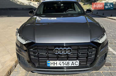 Внедорожник / Кроссовер Audi Q8 2020 в 