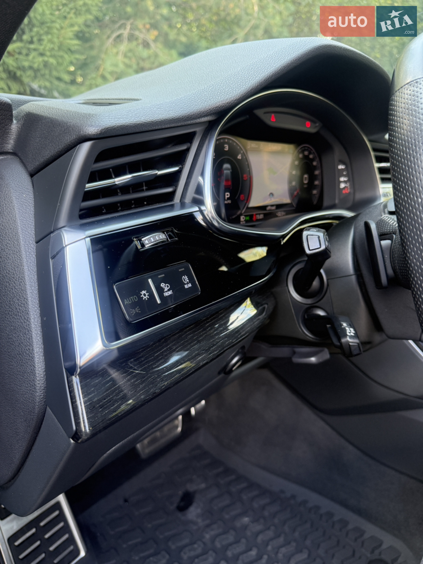 2020 Audi Q8 - мініатюра 5