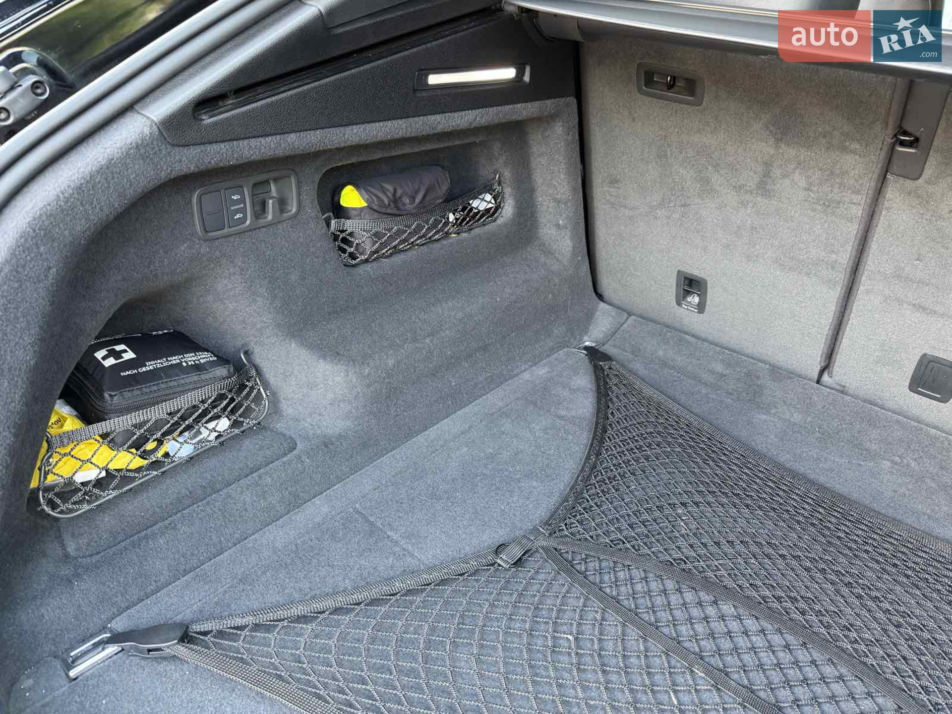 2020 Audi Q8 - мініатюра 23