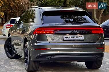 Внедорожник / Кроссовер Audi Q8 2019 в 