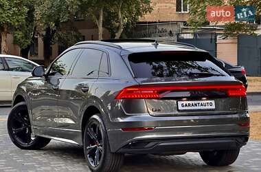 Внедорожник / Кроссовер Audi Q8 2019 в 