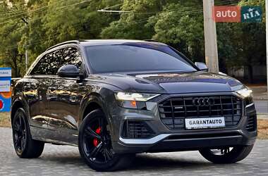 Внедорожник / Кроссовер Audi Q8 2019 в 