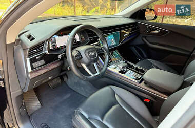 Внедорожник / Кроссовер Audi Q8 2019 в 