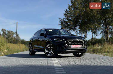Внедорожник / Кроссовер Audi Q8 2019 в 