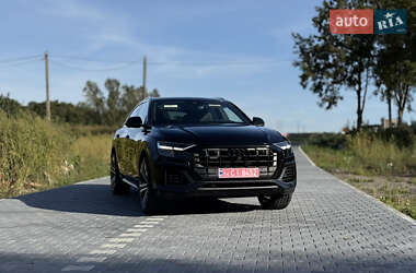 Внедорожник / Кроссовер Audi Q8 2019 в 
