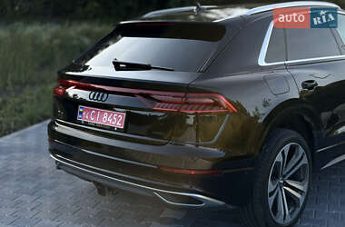 Внедорожник / Кроссовер Audi Q8 2019 в 