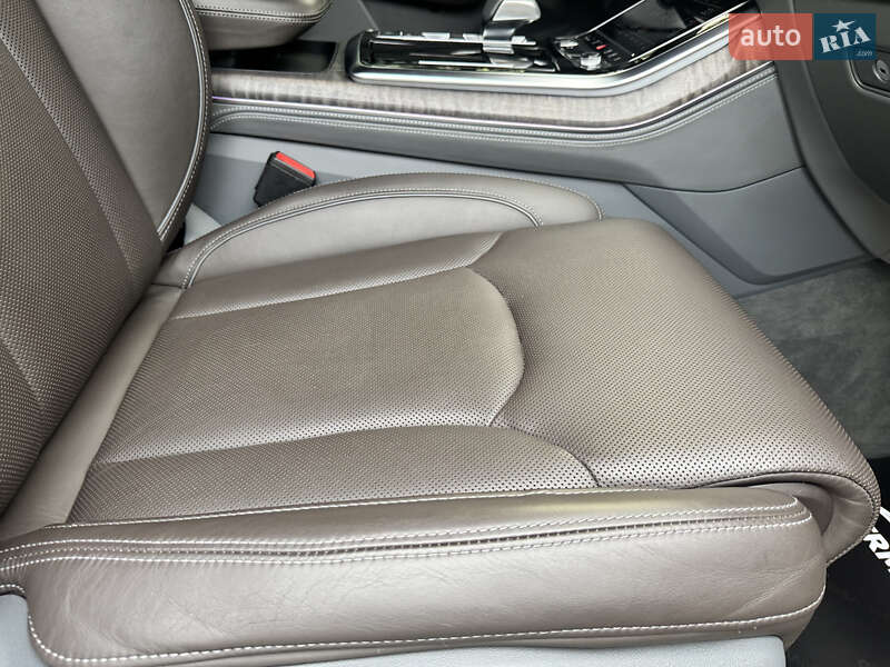 Внедорожник / Кроссовер Audi Q8 2018 в Киеве фото 37 Внедорожник / Кроссовер Audi Q8 2018 в Киеве