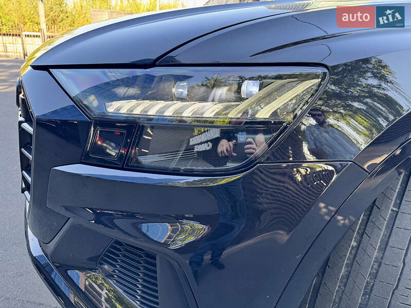 Внедорожник / Кроссовер Audi Q8 2018 в Киеве фото 54 Внедорожник / Кроссовер Audi Q8 2018 в Киеве