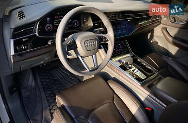 Внедорожник / Кроссовер Audi Q8 2019 в 