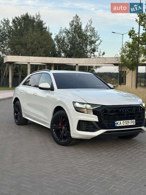 Позашляховик / Кросовер Audi Q8 2019 в Києві