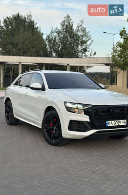 Внедорожник / Кроссовер Audi Q8 2019 в 