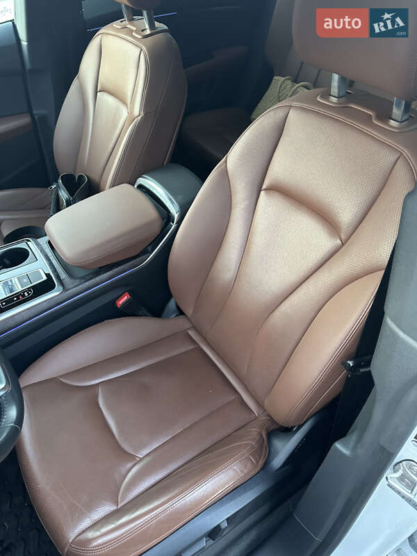 Позашляховик / Кросовер Audi Q8 2019 в Києві