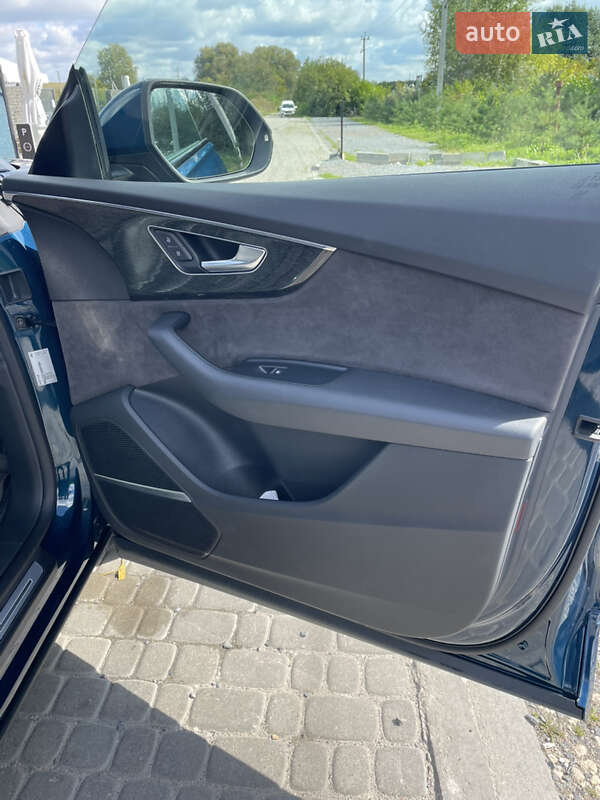 Внедорожник / Кроссовер Audi Q8 2019 в Львове