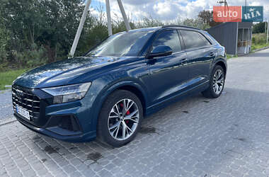 Внедорожник / Кроссовер Audi Q8 2019 в 