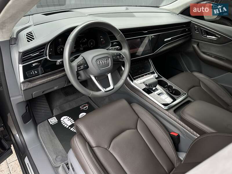 Внедорожник / Кроссовер Audi Q8 2019 в Мукачево