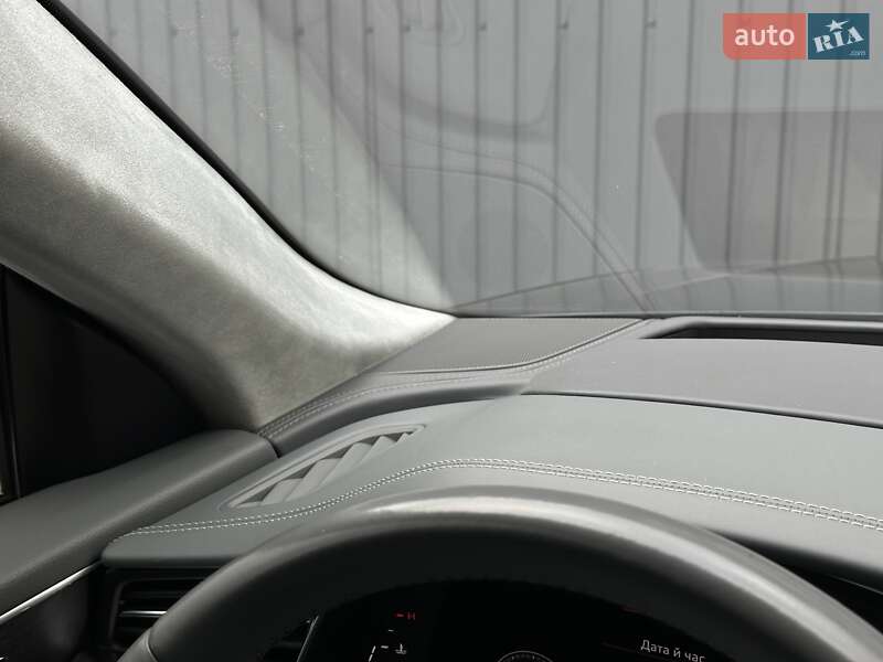 Внедорожник / Кроссовер Audi Q8 2019 в Мукачево