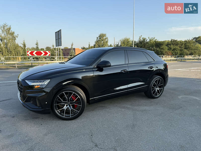 Позашляховик / Кросовер Audi Q8 2023 в Одесі