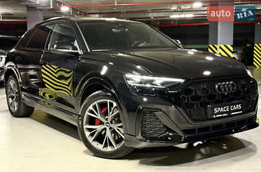 Внедорожник / Кроссовер Audi Q8 2024 в 