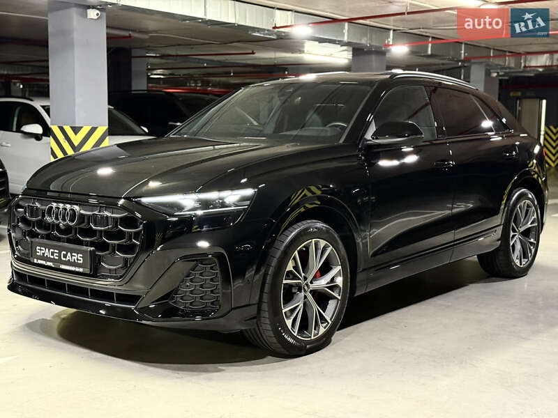 Внедорожник / Кроссовер Audi Q8 2024 в Киеве