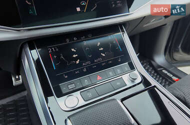 Внедорожник / Кроссовер Audi Q8 2020 в 