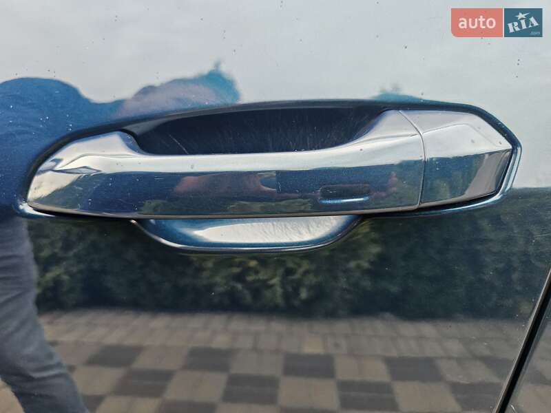 Внедорожник / Кроссовер Audi Q8 2021 в Киеве