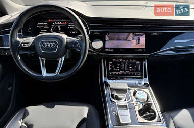 Внедорожник / Кроссовер Audi Q8 2019 в 