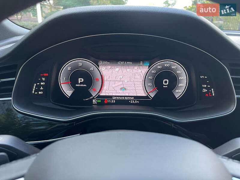 Внедорожник / Кроссовер Audi Q8 2023 в Одессе
