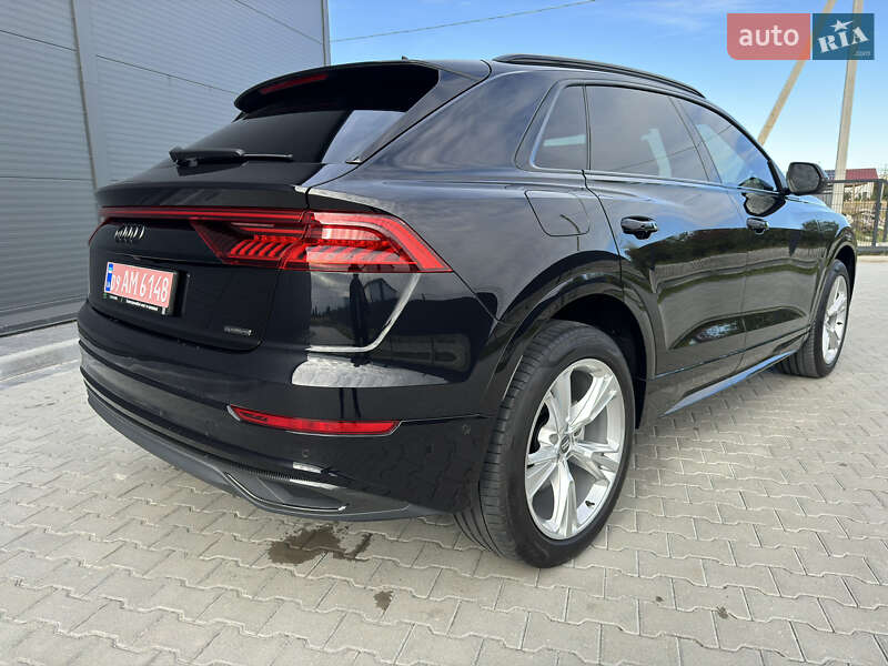Внедорожник / Кроссовер Audi Q8 2019 в Ивано-Франковске