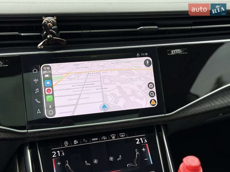 Внедорожник / Кроссовер Audi Q8 2021 в Одессе
