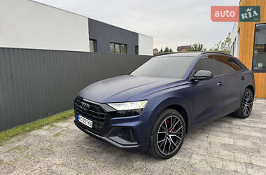 Внедорожник / Кроссовер Audi Q8 2019 в 