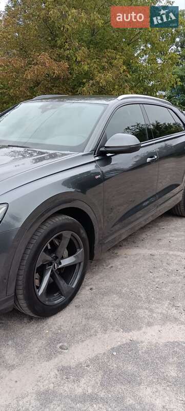 Внедорожник / Кроссовер Audi Q8 2018 в Виннице