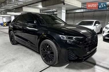 Внедорожник / Кроссовер Audi Q8 2024 в 
