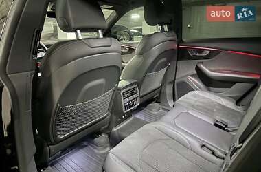 Внедорожник / Кроссовер Audi Q8 2024 в 