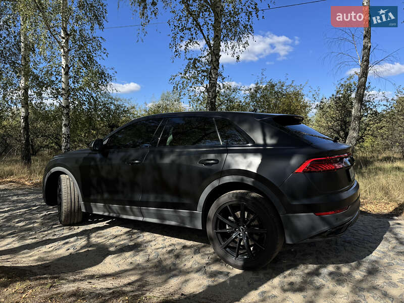 Внедорожник / Кроссовер Audi Q8 2022 в Киеве фото 16 Внедорожник / Кроссовер Audi Q8 2022 в Киеве