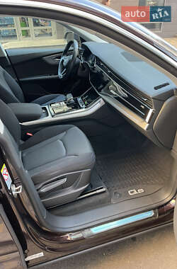 Внедорожник / Кроссовер Audi Q8 2019 в 